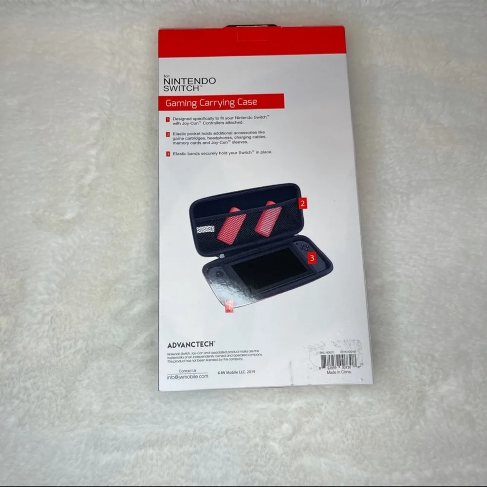 ADVANCTECH NINTENDO SWITCH GAMING CARRYING CASE